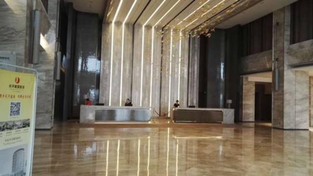 石材掛件產生的污染怎么處理？要做石材翻新嗎？
